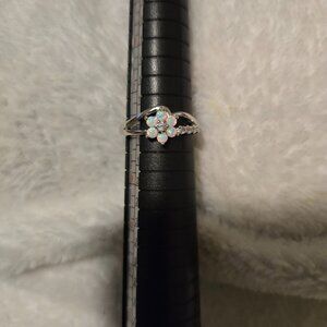 New Exquisite Opal Flower925 Sterling Silver